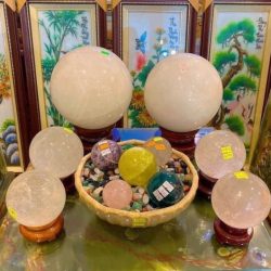 Top 5 quả cầu phong thủy hợp tuổi Ất Sửu 1985 chiêu tài, kích lộc.