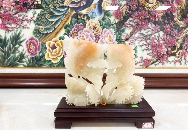 Hình tượng cá chép mang ý nghĩa cho sự thăng quan và tiến chức trong công việc của con người.