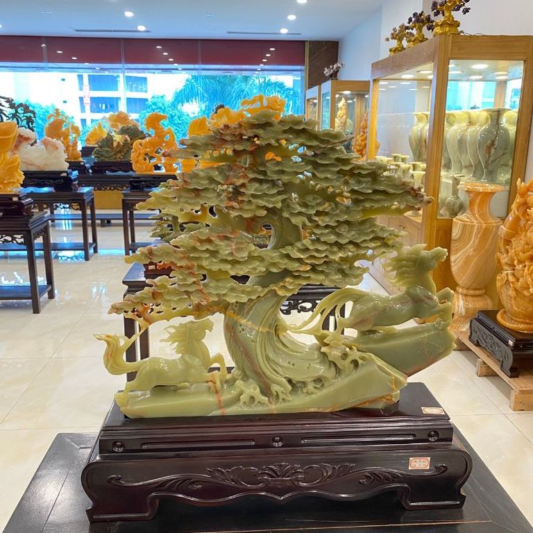 Tượng mã đáo trường thọ ngọc Onyx xanh hợp người mệnh Mộc