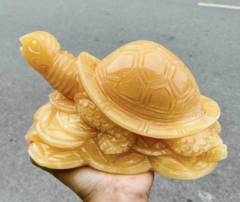 Tượng Rùa ngọc Hoàng Long mang biểu tượng của sự giàu sang, thịnh vượng