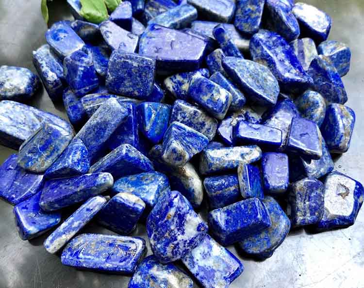 Đá lapis là gì?