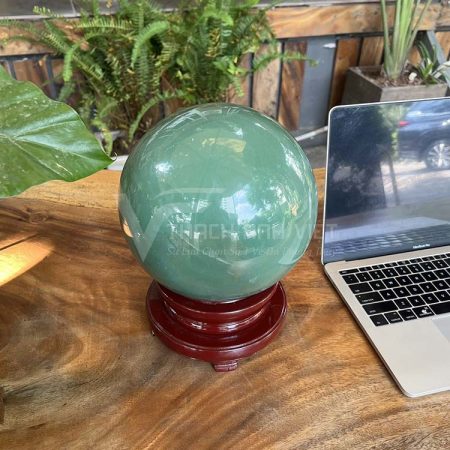 Quả cầu Thạch Anh xanh hợp mệnh mộc năm sinh 1972, 1973, 1980, 1981, 1988, 1989.