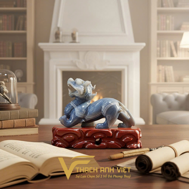 Đá Mã Não khoai môn có màu xanh biển nhẹ nhàng, sâu lắng nhưng ẩn chứa một nguồn năng lượng mạnh mẽ